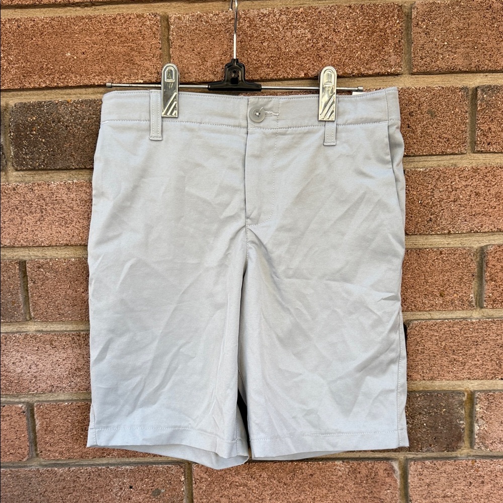 Under Armour Kids Light Gray Shorts Size 12